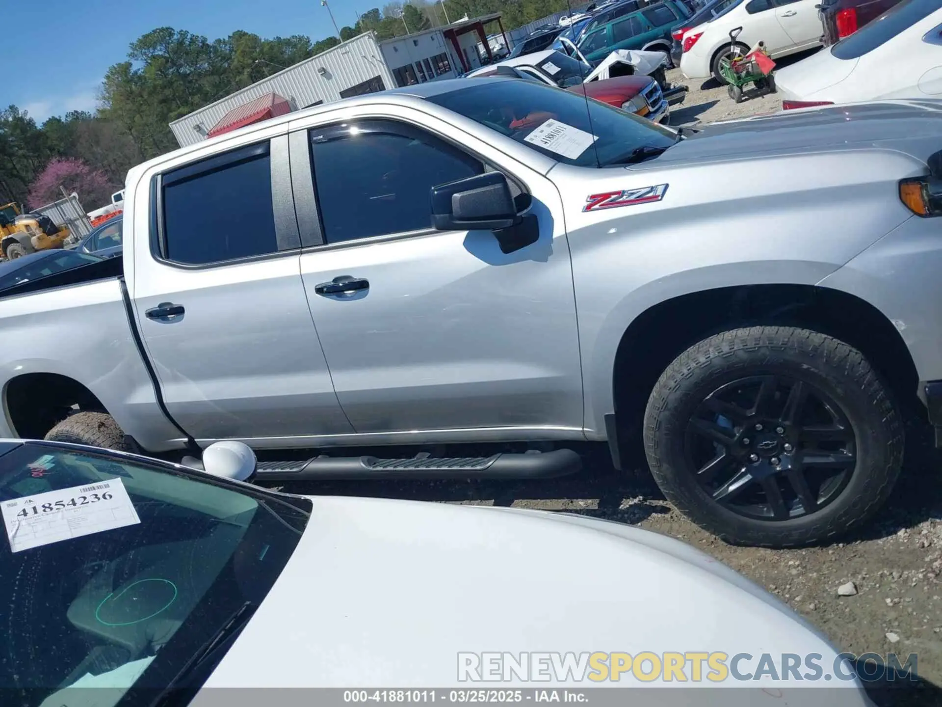 12 fotografías del automóvil dañado 1GCPYFED8NZ143190 CHEVROLET SILVERADO LTD 2022