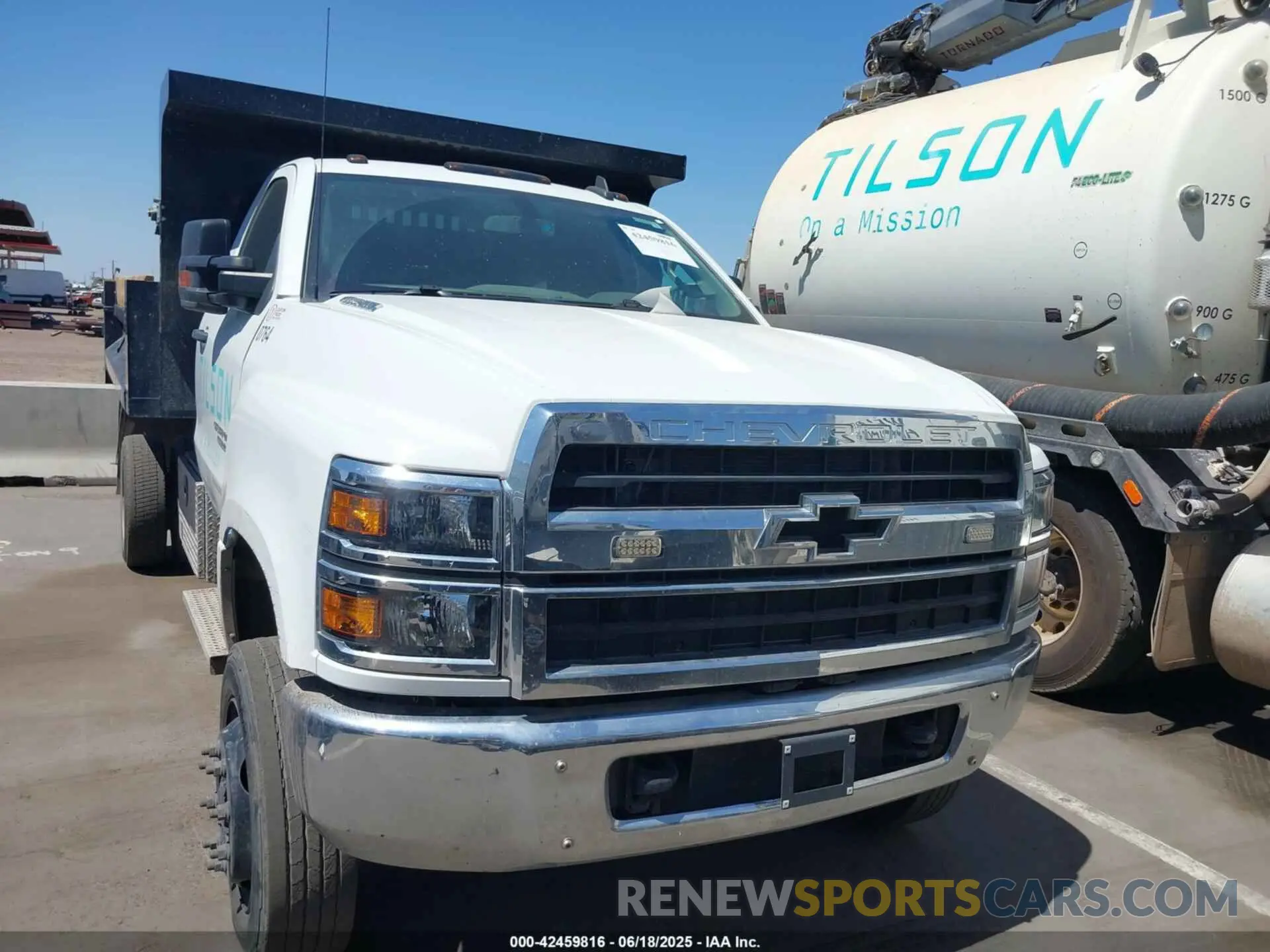 11 fotografías del automóvil dañado 1HTKJPVM1PH507174 CHEVROLET SILVERADO MD 2023