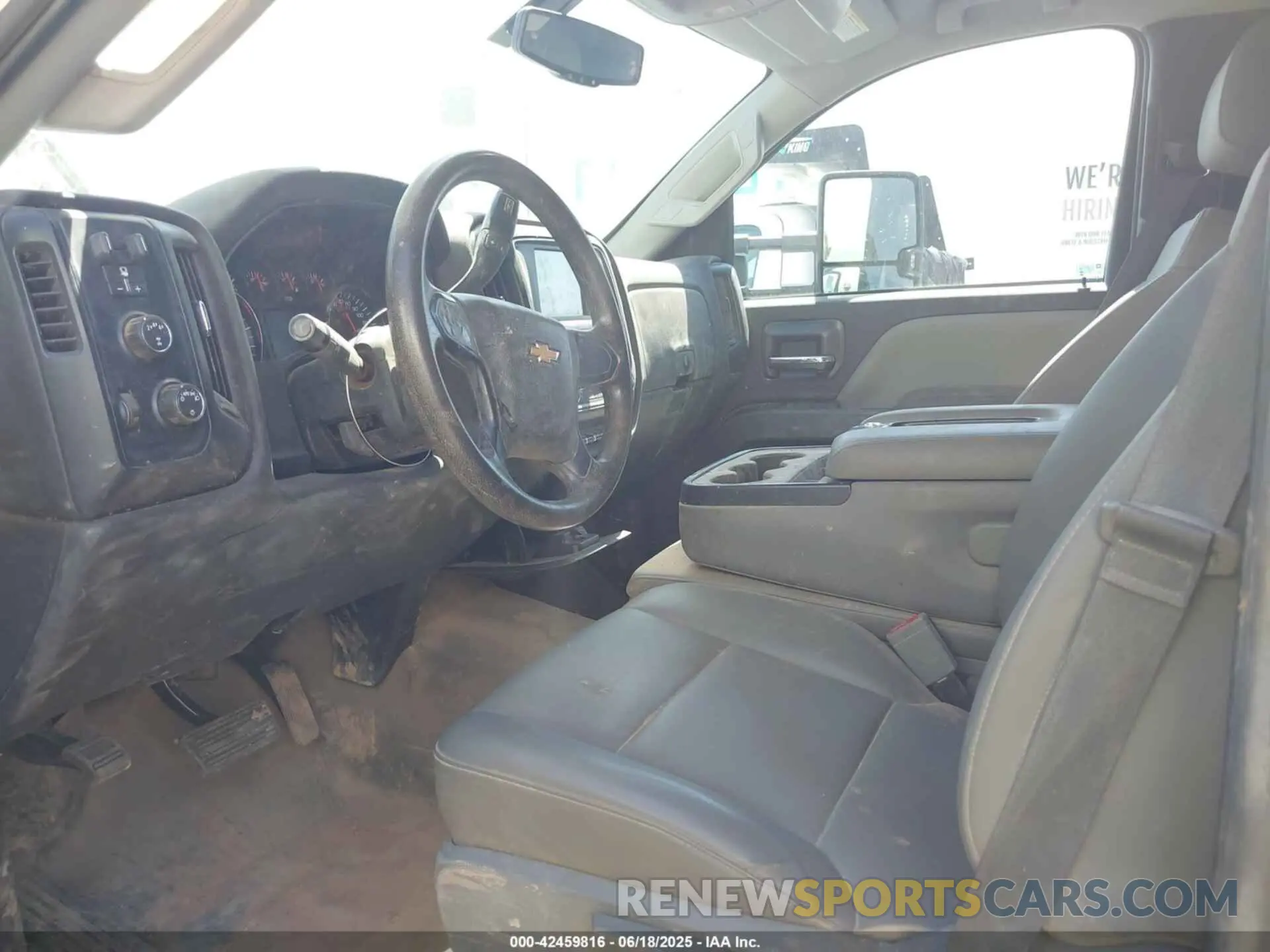 6 fotografías del automóvil dañado 1HTKJPVM1PH507174 CHEVROLET SILVERADO MD 2023