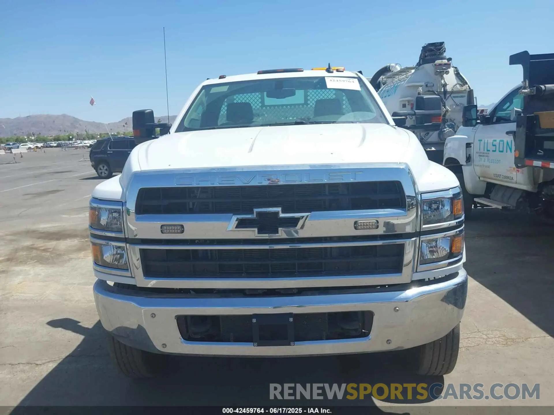 11 fotografías del automóvil dañado 1HTKJPVM2PH699382 CHEVROLET SILVERADO MD 2023