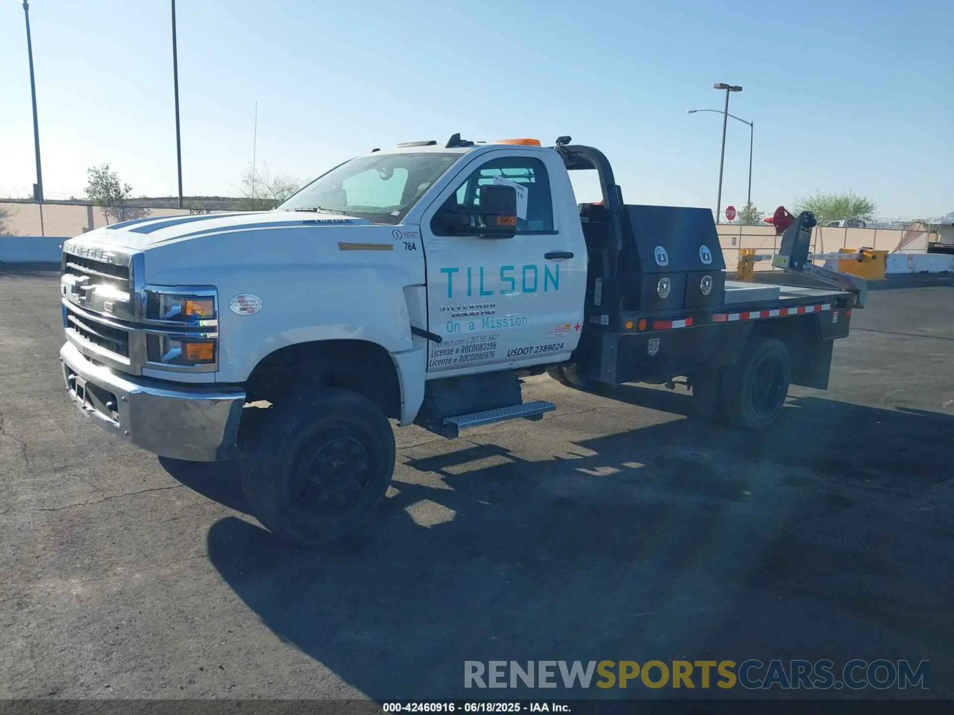 14 fotografías del automóvil dañado 1HTKJPVM5PH699375 CHEVROLET SILVERADO MD 2023