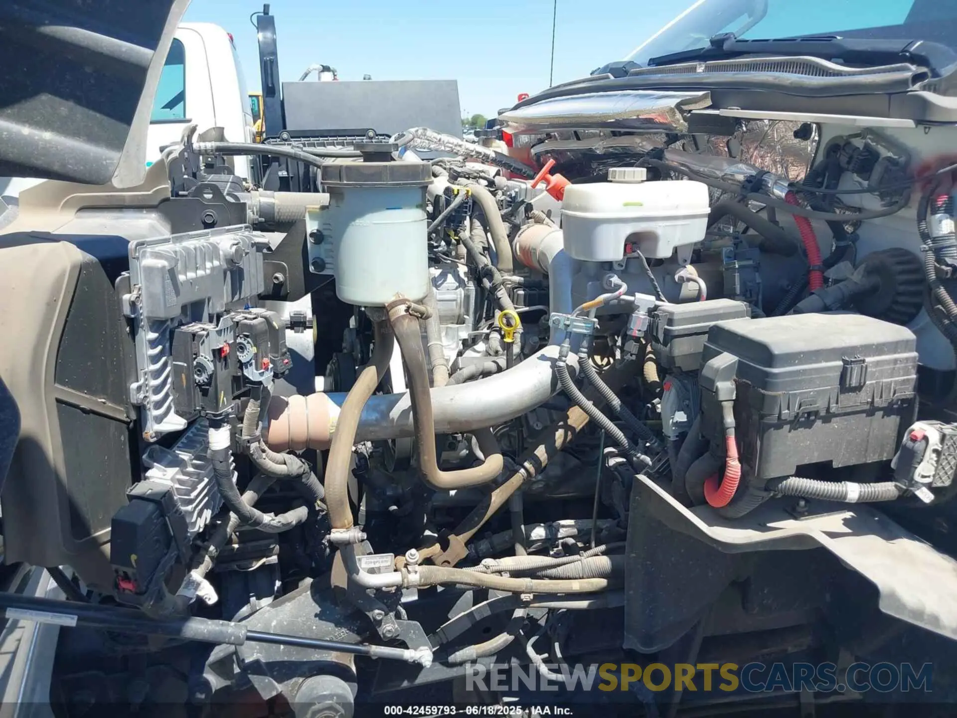 9 fotografías del automóvil dañado 1HTKJPVM6PH219067 CHEVROLET SILVERADO MD 2023