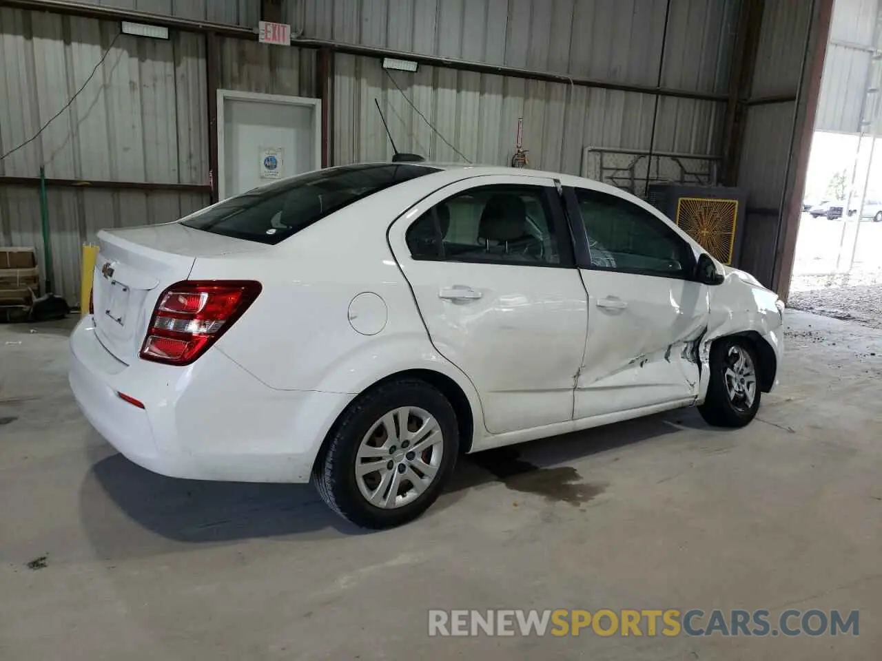 3 fotografías del automóvil dañado 1G1JB5SB2K4101314 CHEVROLET SONIC 2019
