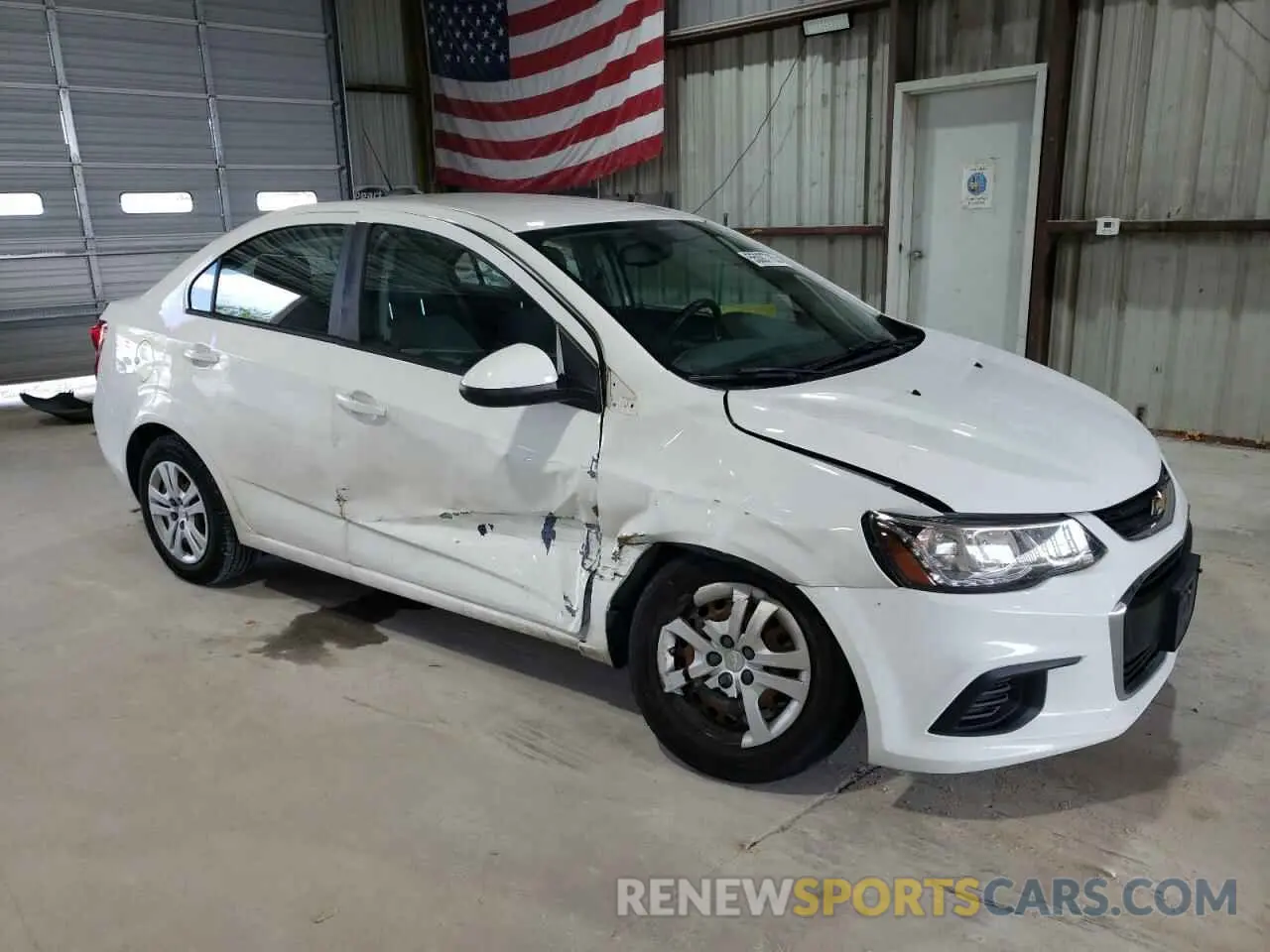 4 fotografías del automóvil dañado 1G1JB5SB2K4101314 CHEVROLET SONIC 2019