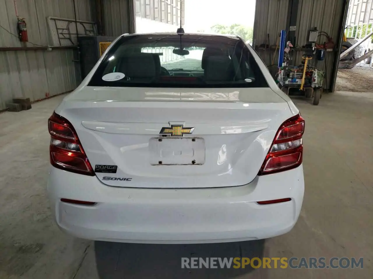 6 fotografías del automóvil dañado 1G1JB5SB2K4101314 CHEVROLET SONIC 2019