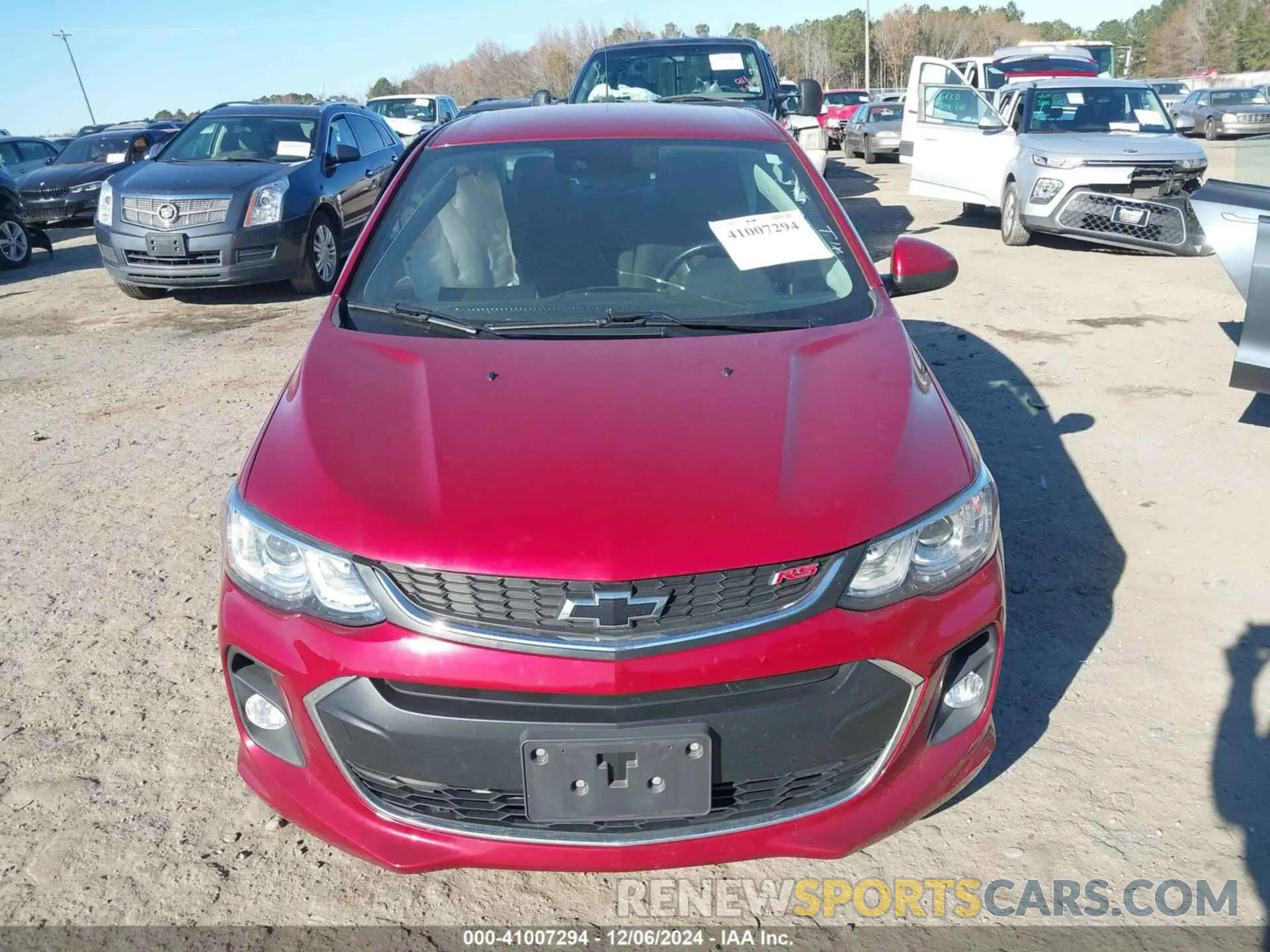 12 fotografías del automóvil dañado 1G1JD5SB0K4115108 CHEVROLET SONIC 2019