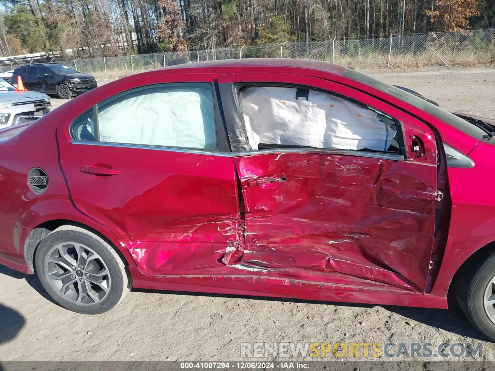6 fotografías del automóvil dañado 1G1JD5SB0K4115108 CHEVROLET SONIC 2019