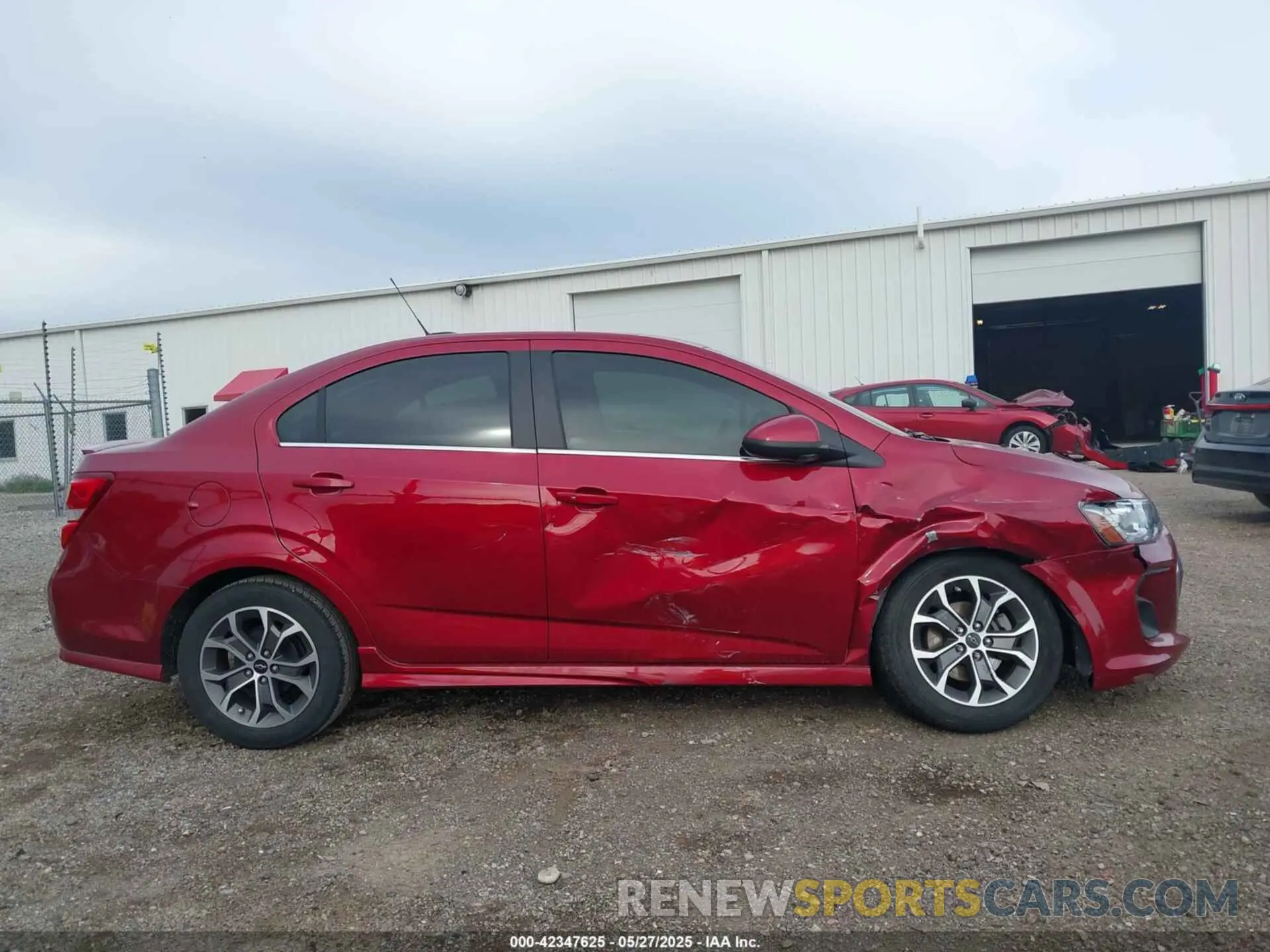 13 fotografías del automóvil dañado 1G1JD5SB3K4121419 CHEVROLET SONIC 2019