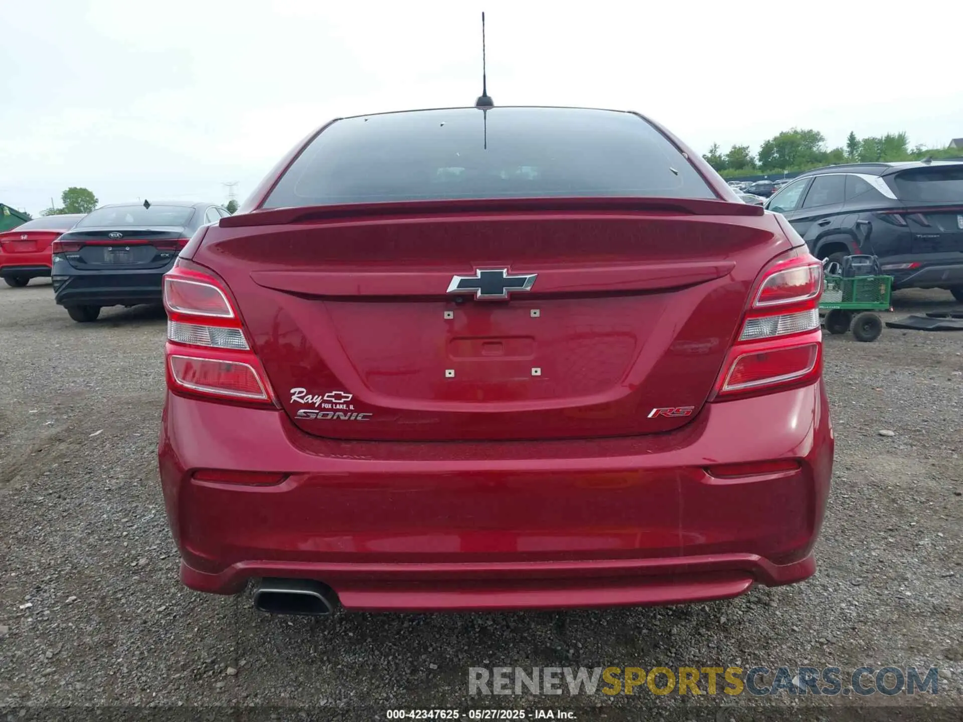 16 fotografías del automóvil dañado 1G1JD5SB3K4121419 CHEVROLET SONIC 2019