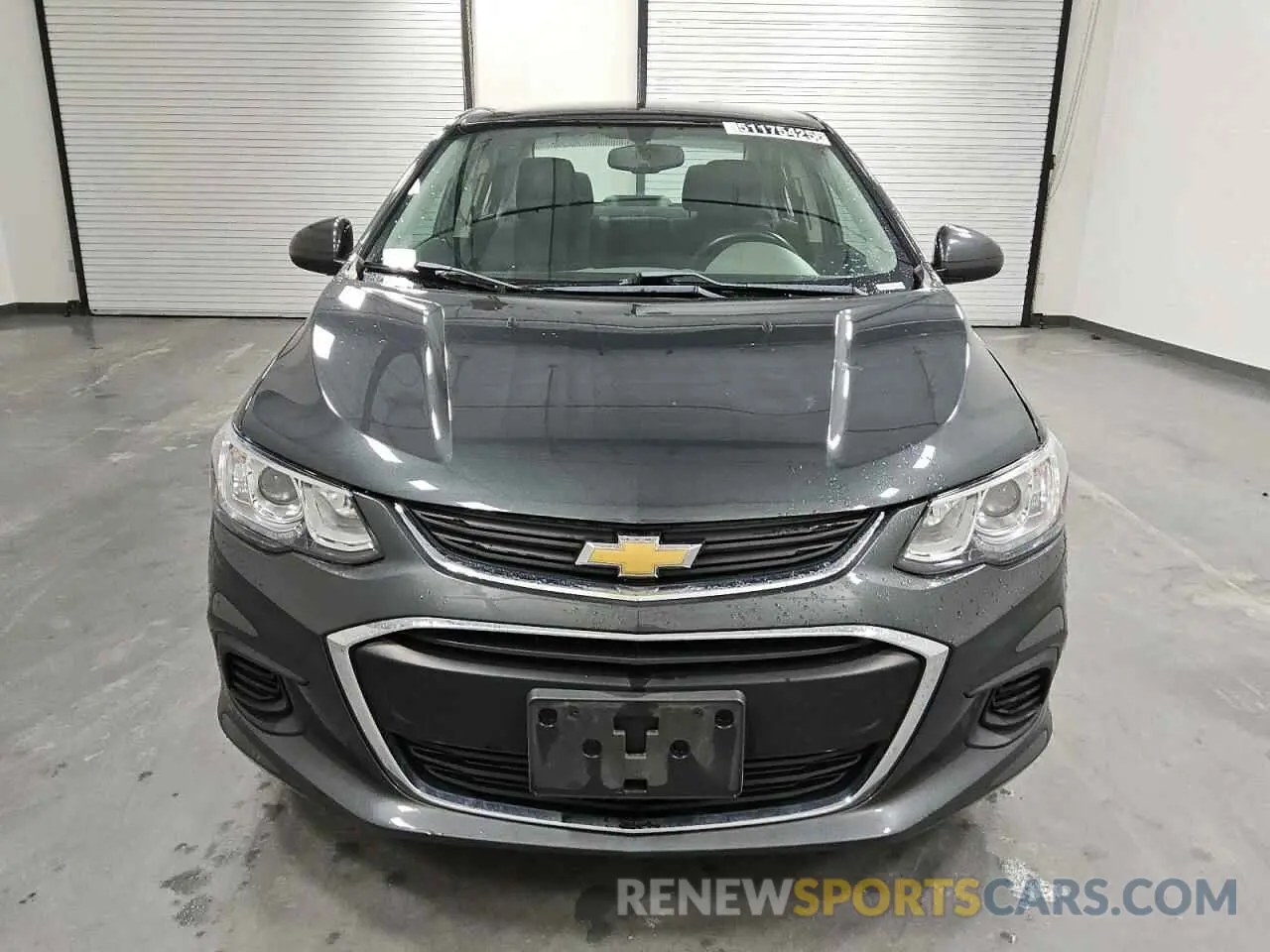 5 fotografías del automóvil dañado 1G1JD5SB3K4142805 CHEVROLET SONIC 2019