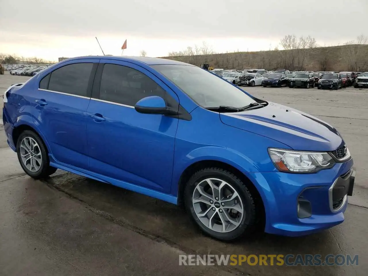 4 fotografías del automóvil dañado 1G1JD5SB3K4148300 CHEVROLET SONIC 2019