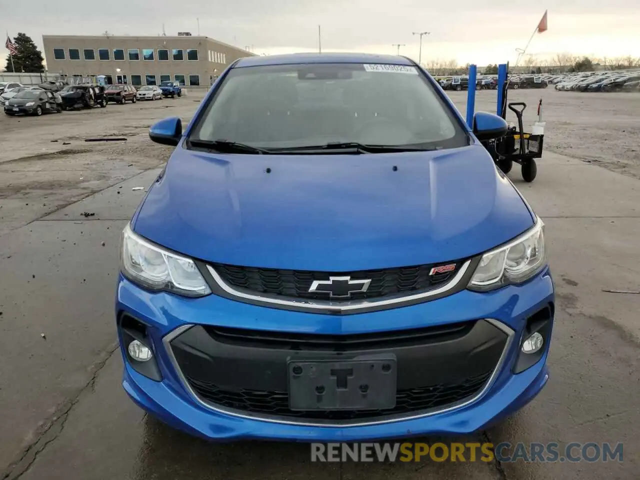 5 fotografías del automóvil dañado 1G1JD5SB3K4148300 CHEVROLET SONIC 2019