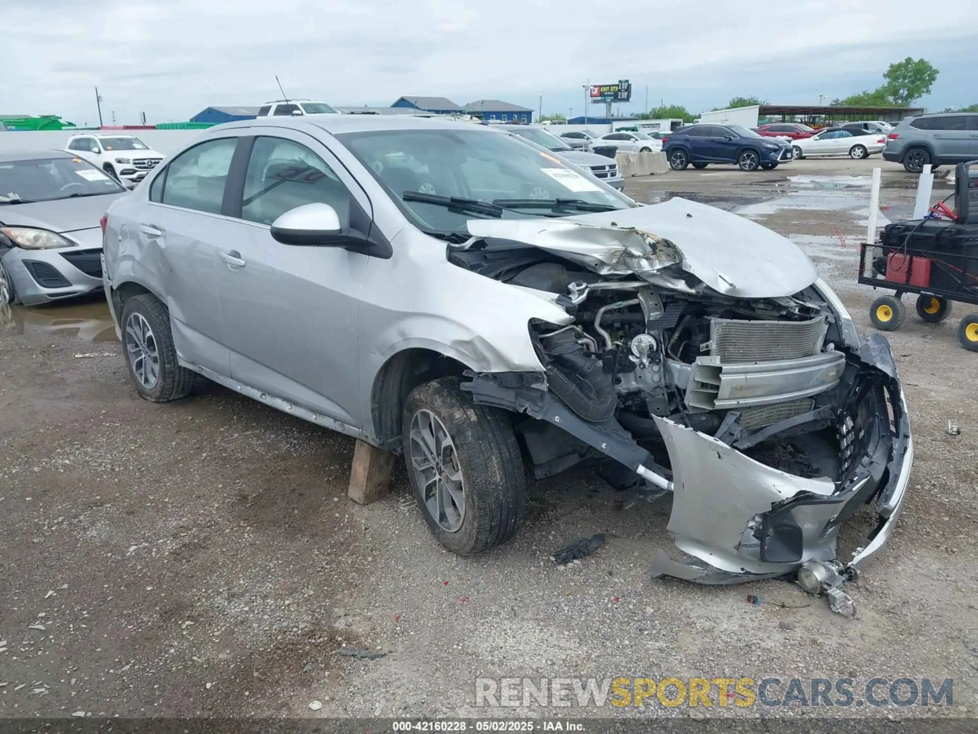 1 fotografías del automóvil dañado 1G1JD5SB6K4111161 CHEVROLET SONIC 2019