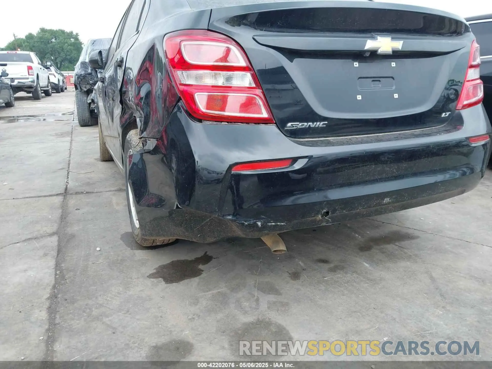 22 fotografías del automóvil dañado 1G1JD5SB7K4143486 CHEVROLET SONIC 2019