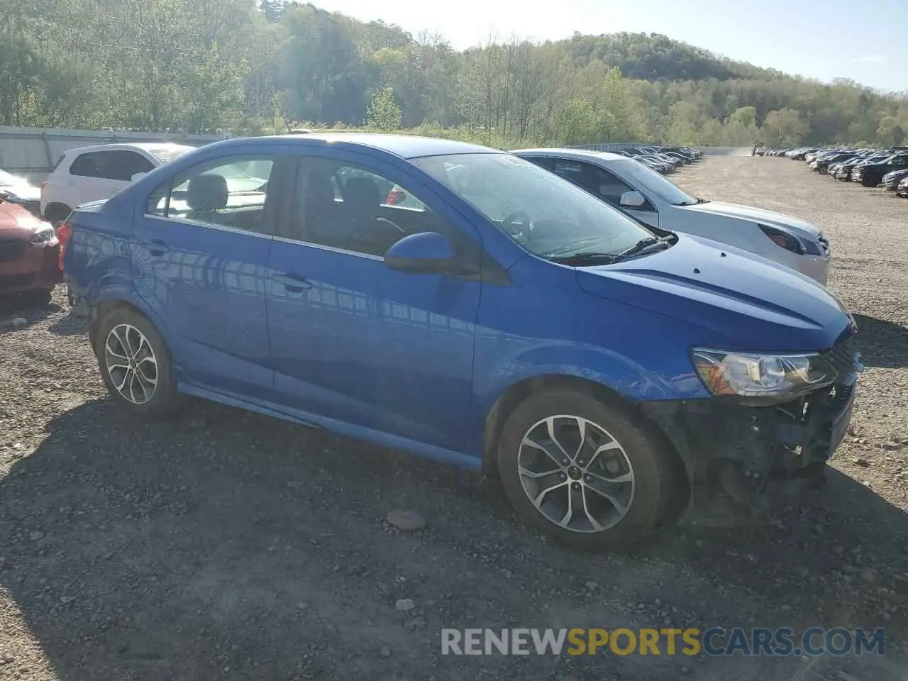4 fotografías del automóvil dañado 1G1JD5SB8K4114692 CHEVROLET SONIC 2019