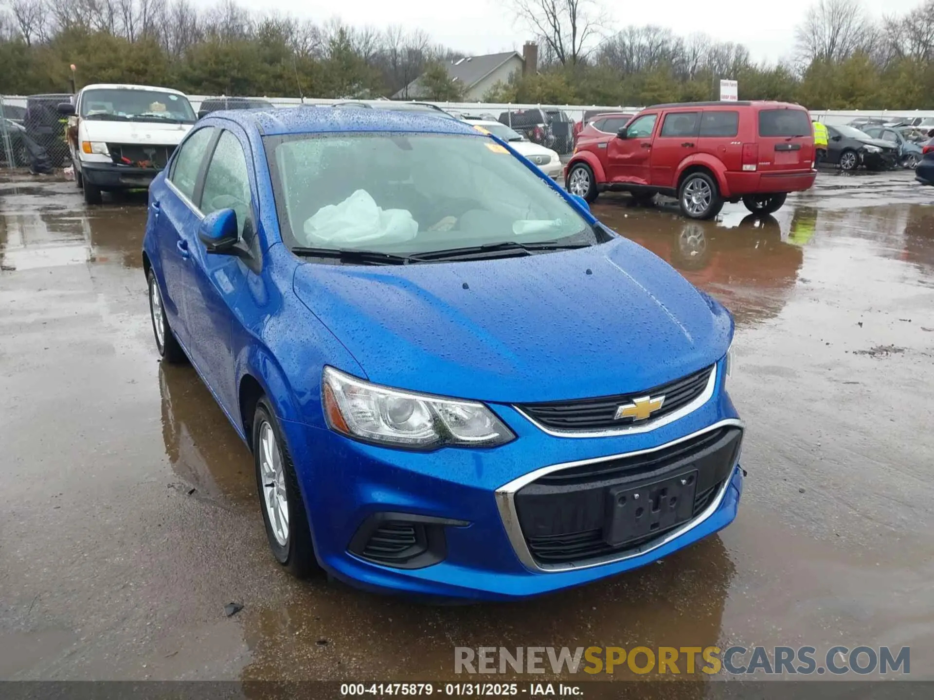 1 fotografías del automóvil dañado 1G1JD5SB8K4132562 CHEVROLET SONIC 2019