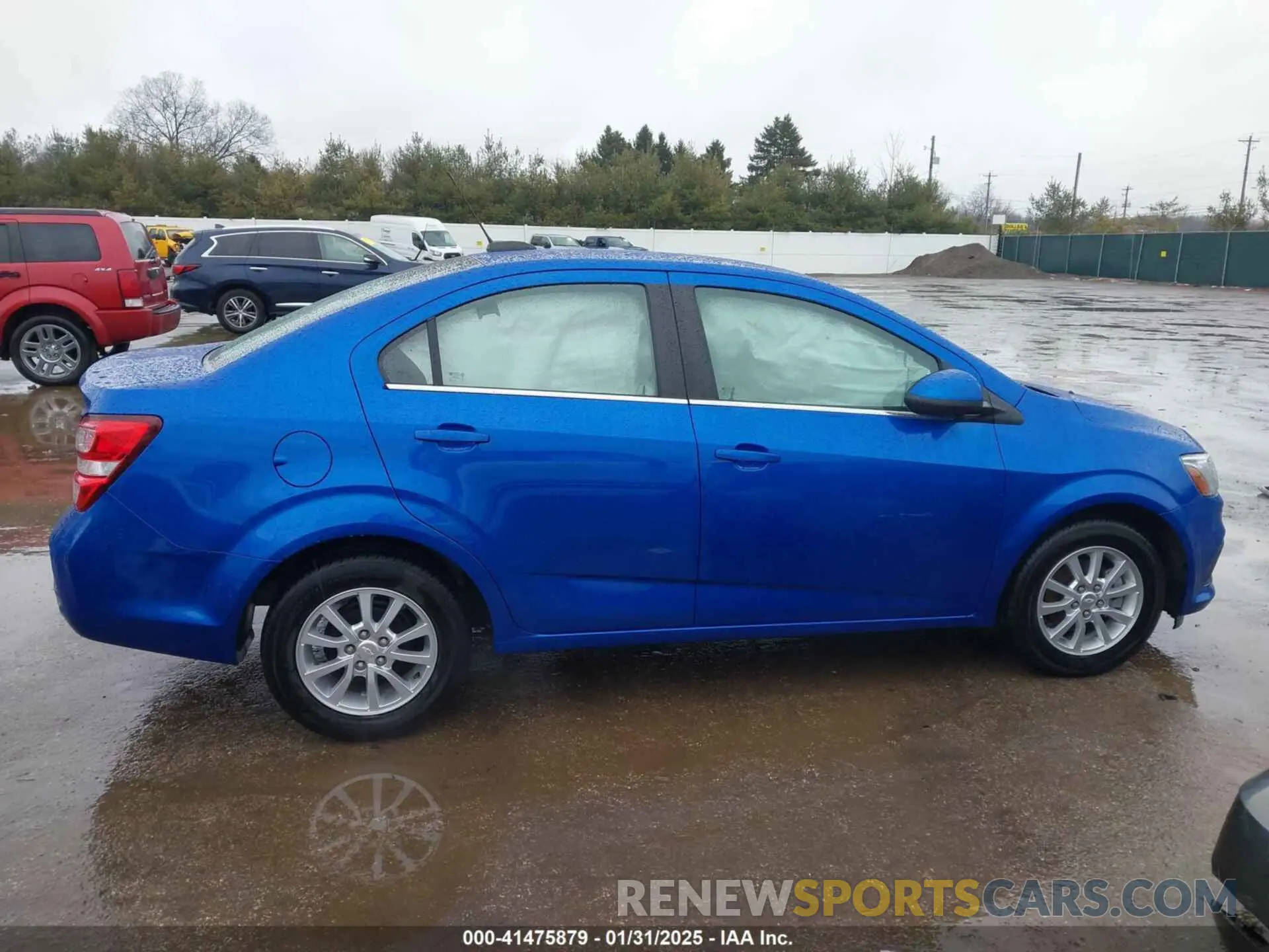 13 fotografías del automóvil dañado 1G1JD5SB8K4132562 CHEVROLET SONIC 2019
