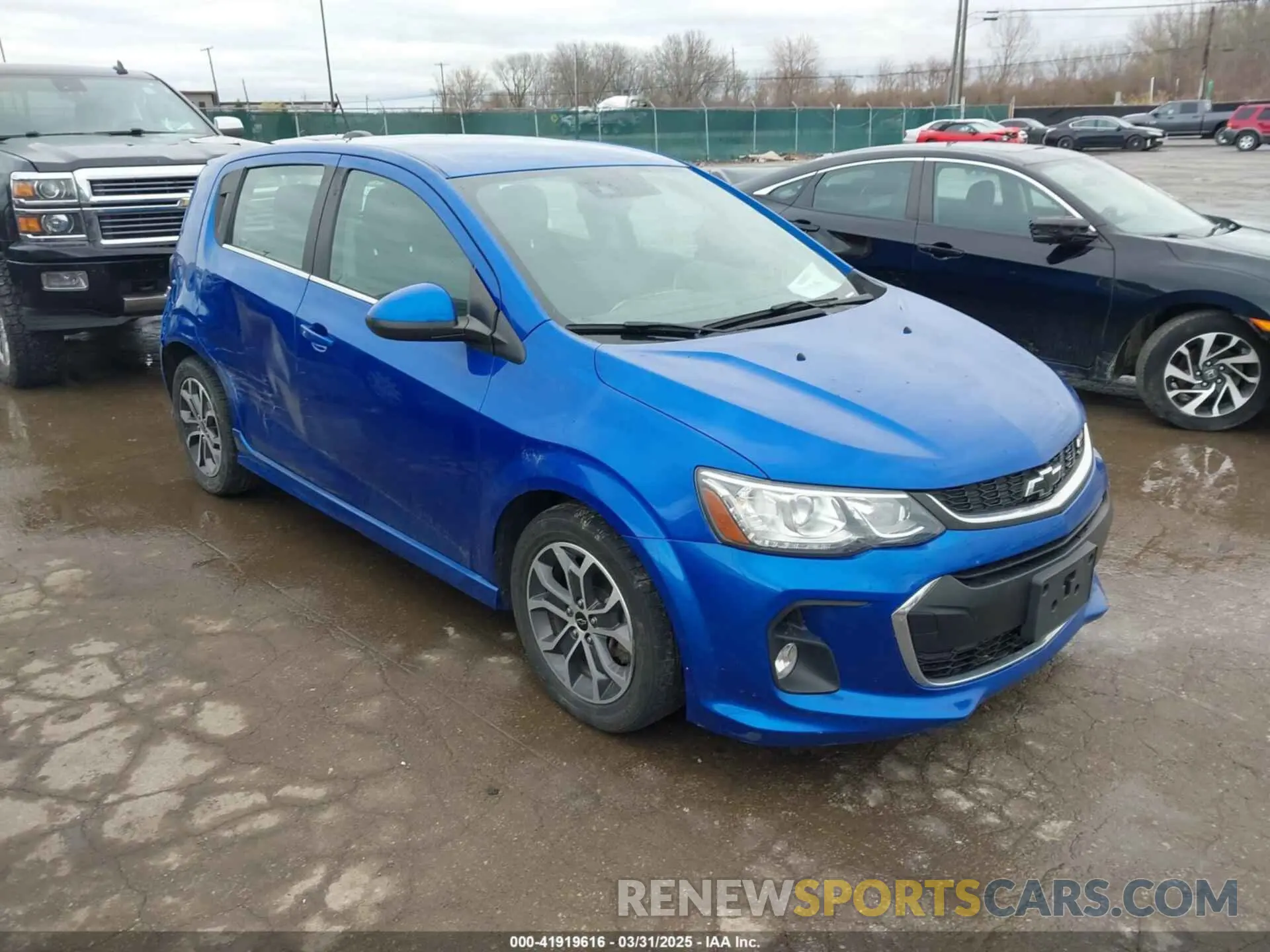 1 fotografías del automóvil dañado 1G1JD6SB7K4149147 CHEVROLET SONIC 2019