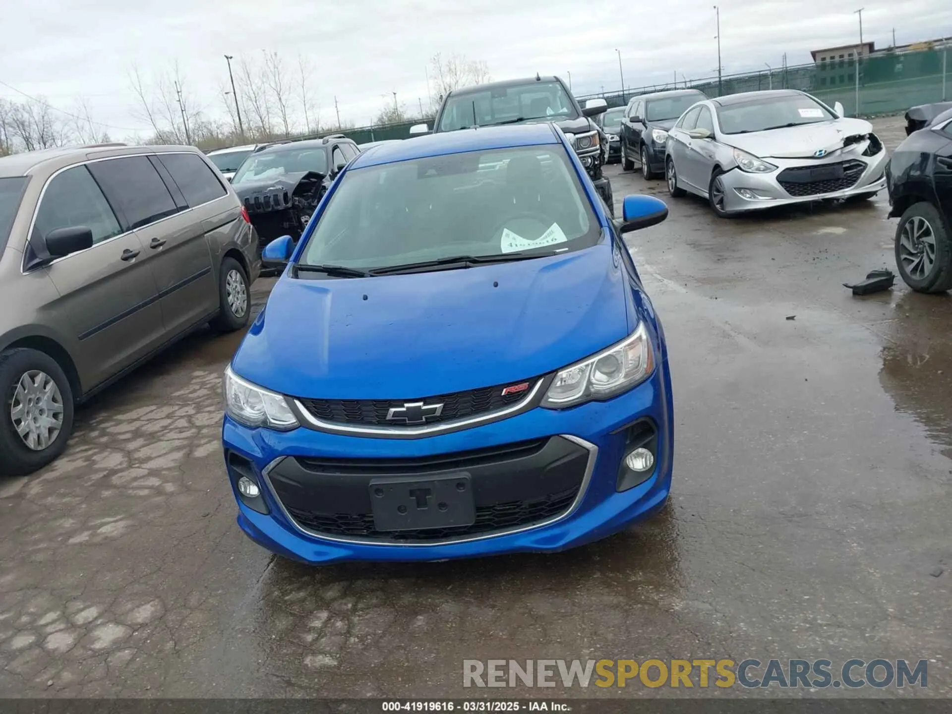 12 fotografías del automóvil dañado 1G1JD6SB7K4149147 CHEVROLET SONIC 2019