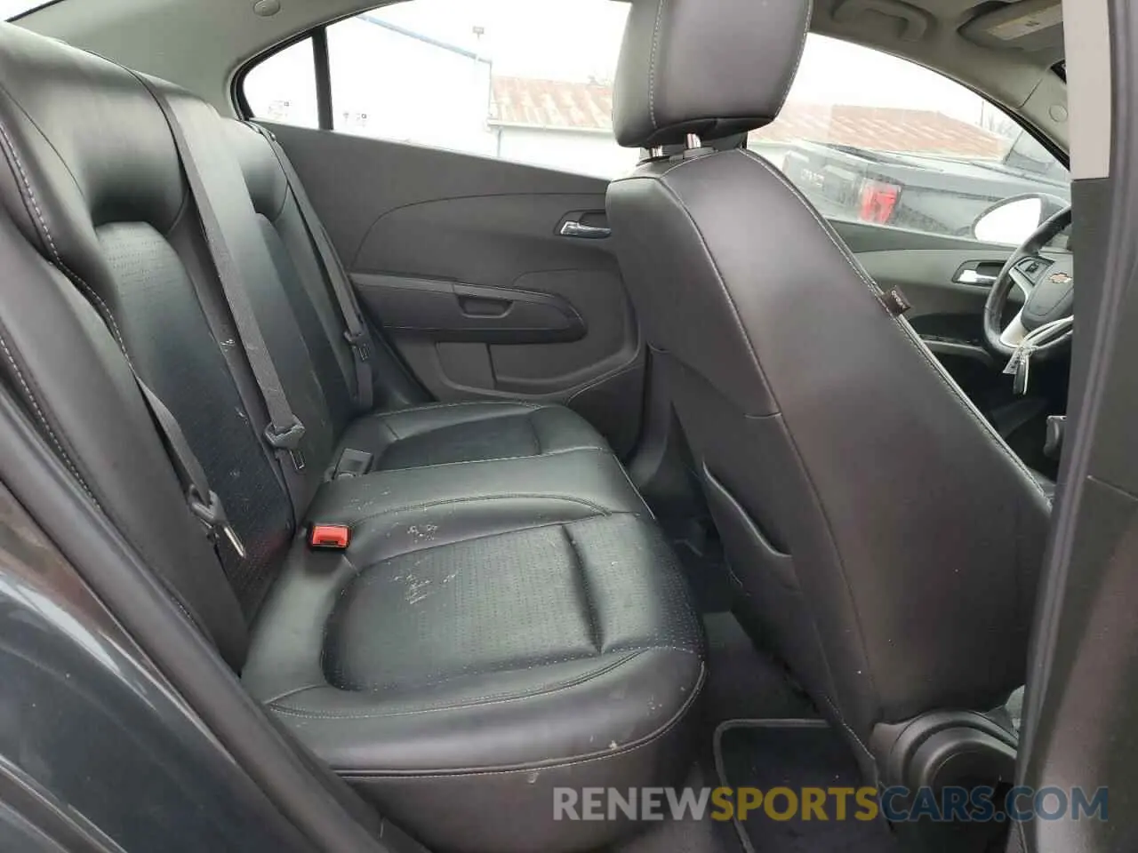 10 fotografías del automóvil dañado 1G1JF5SB3K4128171 CHEVROLET SONIC 2019