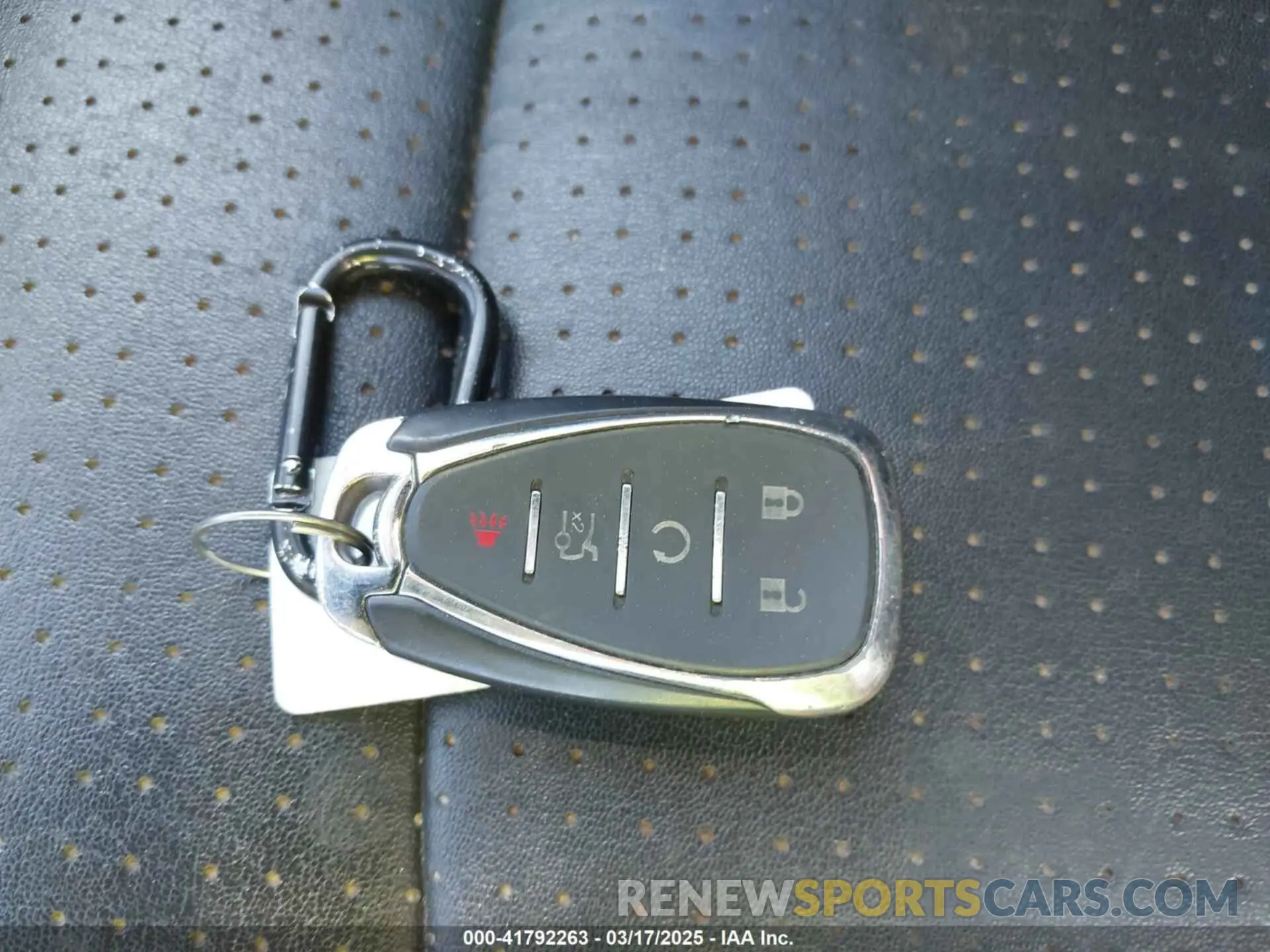 11 fotografías del automóvil dañado 1G1JF5SB5K4127944 CHEVROLET SONIC 2019