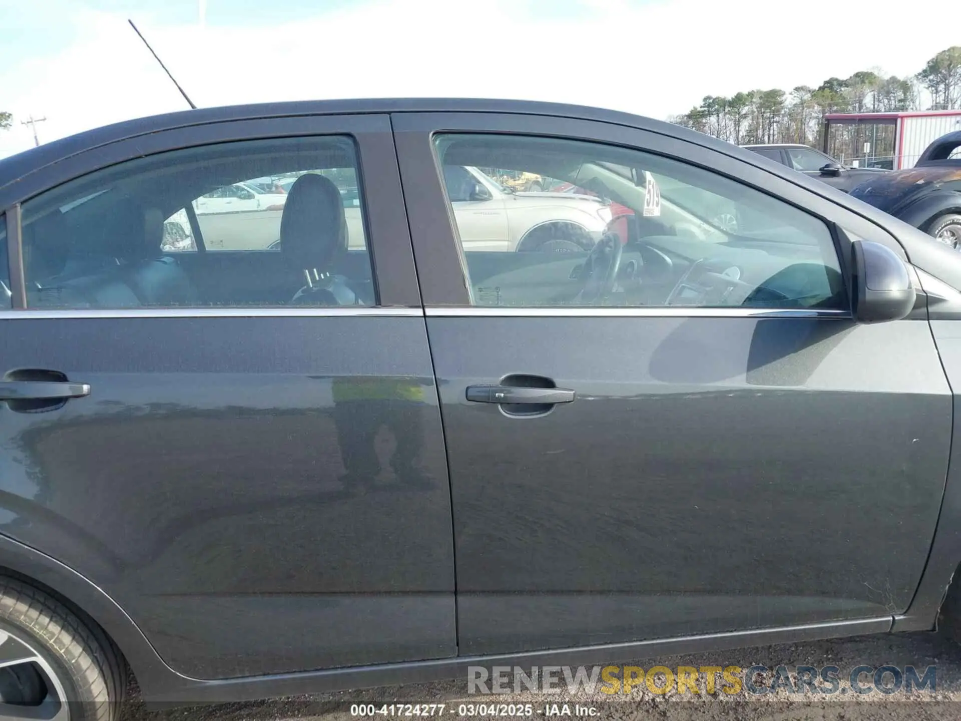 13 fotografías del automóvil dañado 1G1JF5SBXK4124358 CHEVROLET SONIC 2019