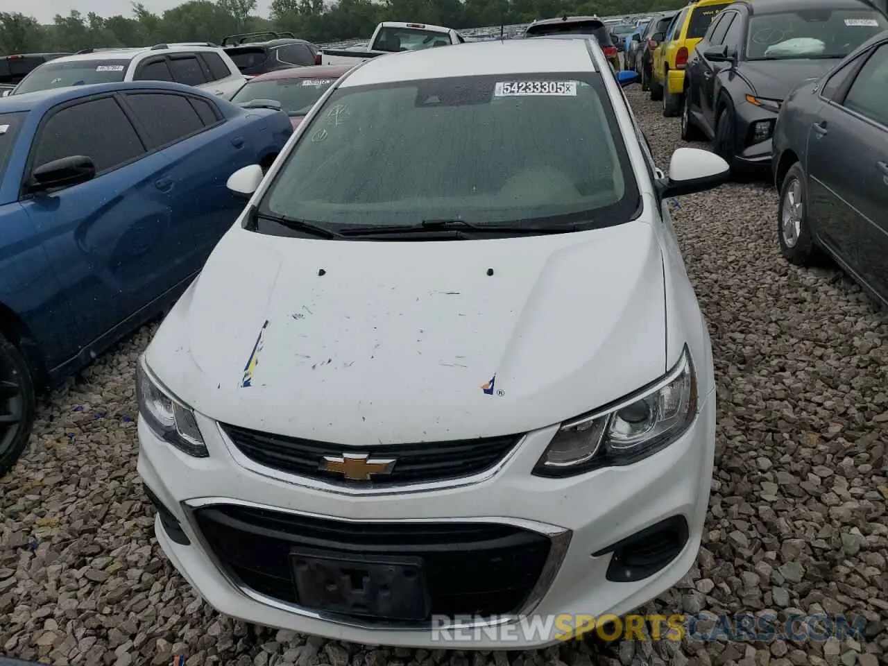 5 fotografías del automóvil dañado 1G1JG6SB5K4128613 CHEVROLET SONIC 2019