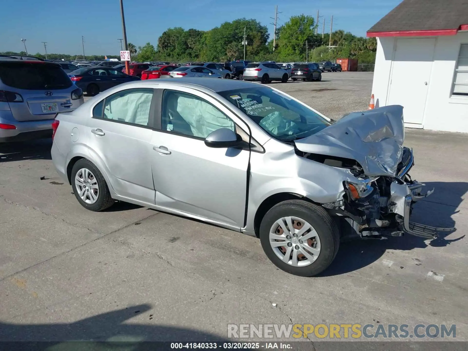 1 fotografías del automóvil dañado 1G1JB5SB0L4100812 CHEVROLET SONIC 2020