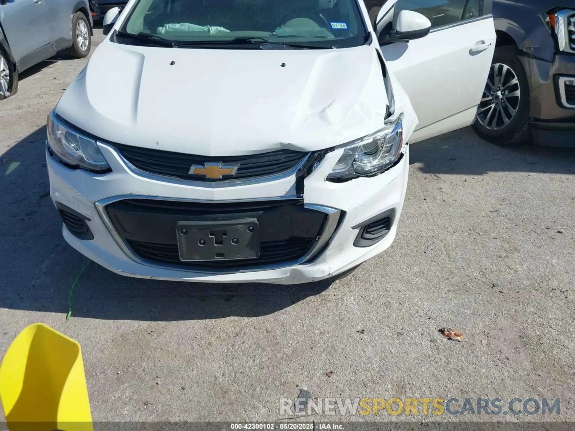 6 fotografías del automóvil dañado 1G1JD5SB0L4103610 CHEVROLET SONIC 2020