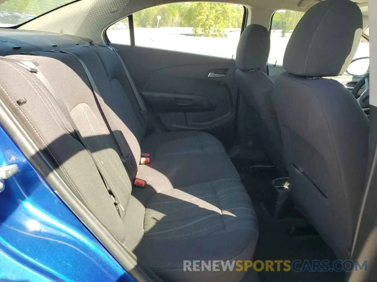 10 fotografías del automóvil dañado 1G1JD5SB0L4143119 CHEVROLET SONIC 2020