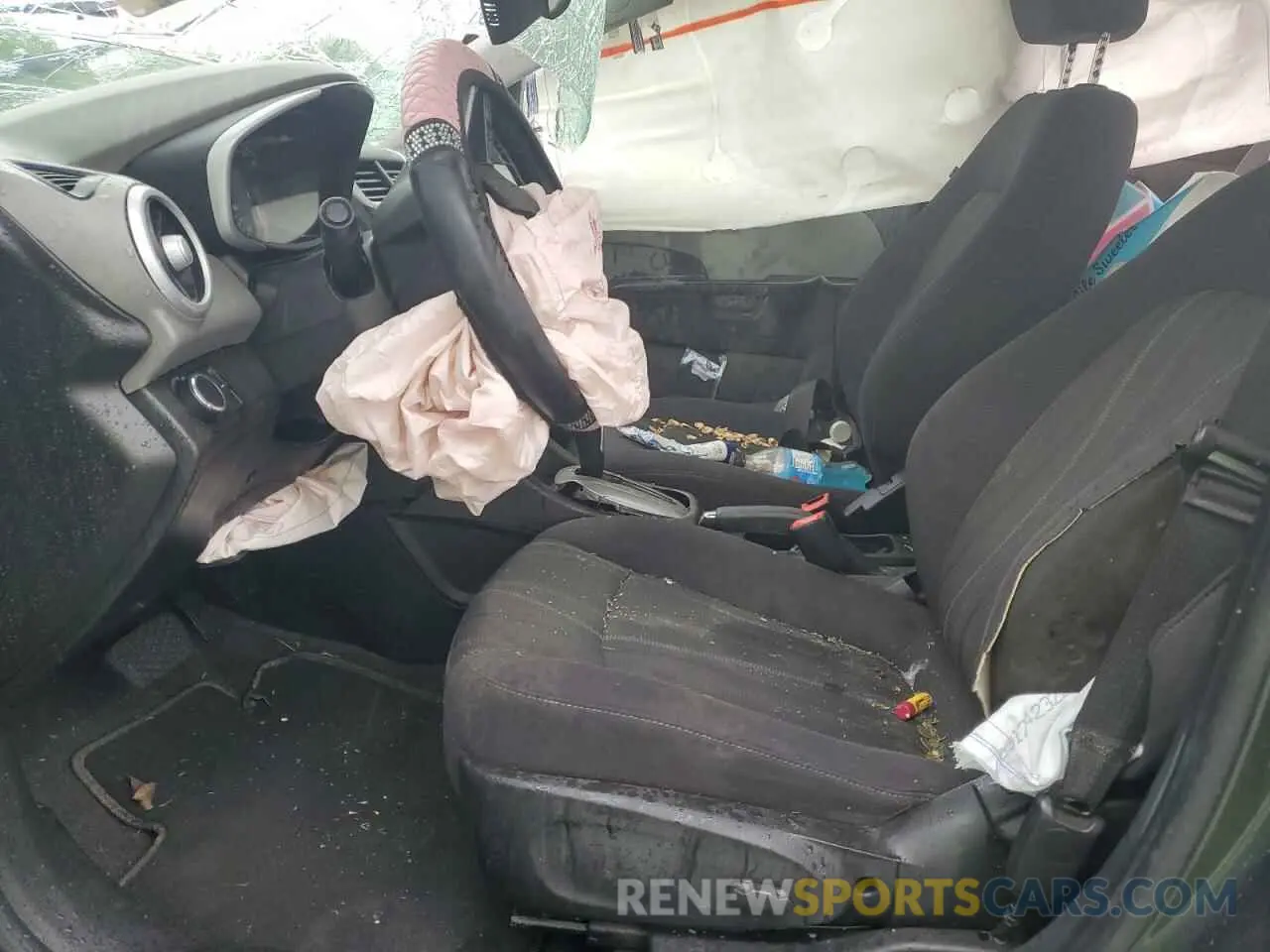 7 fotografías del automóvil dañado 1G1JD5SB5L4103859 CHEVROLET SONIC 2020