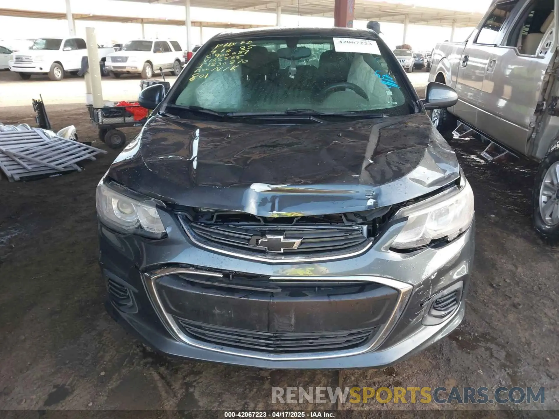 11 fotografías del automóvil dañado 1G1JD5SB6L4122565 CHEVROLET SONIC 2020