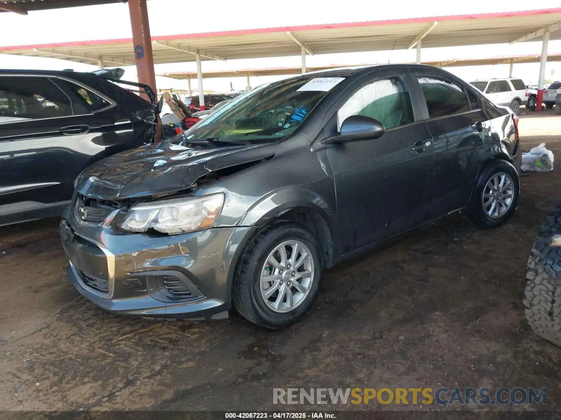 4 fotografías del automóvil dañado 1G1JD5SB6L4122565 CHEVROLET SONIC 2020
