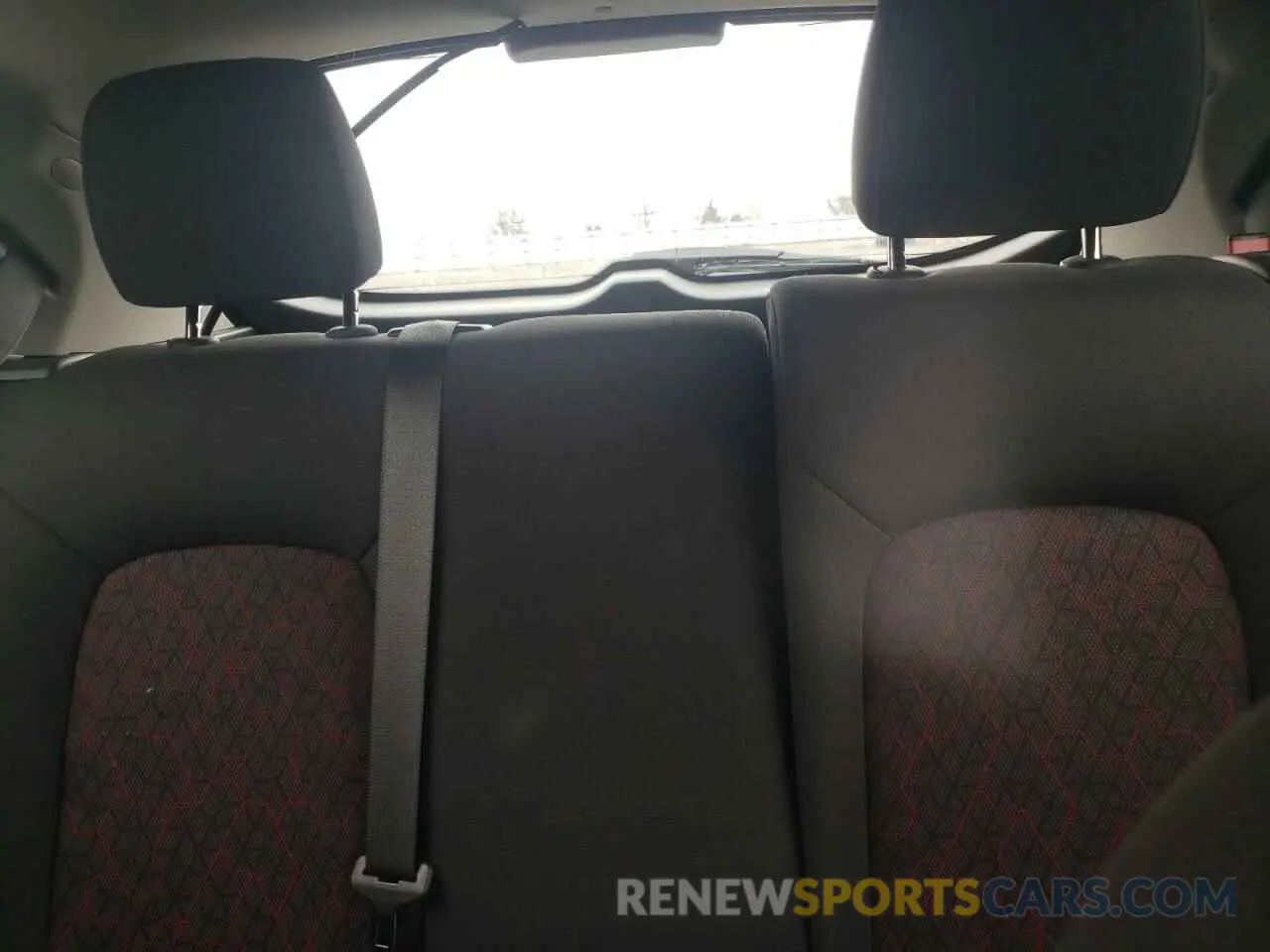 10 fotografías del automóvil dañado 1G1JD6SB2L4131284 CHEVROLET SONIC 2020