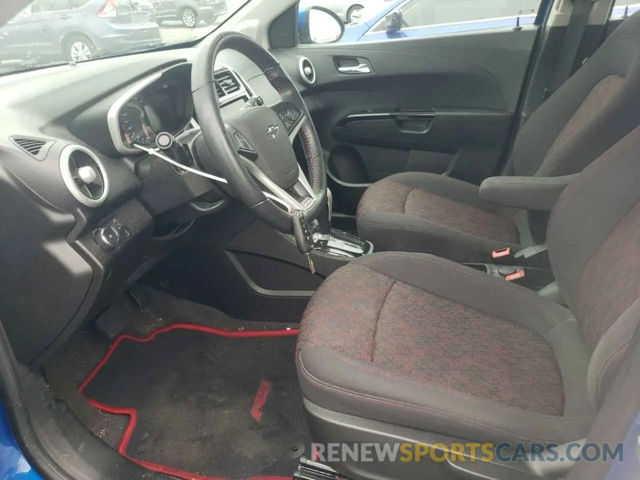 7 fotografías del automóvil dañado 1G1JD6SB2L4131284 CHEVROLET SONIC 2020