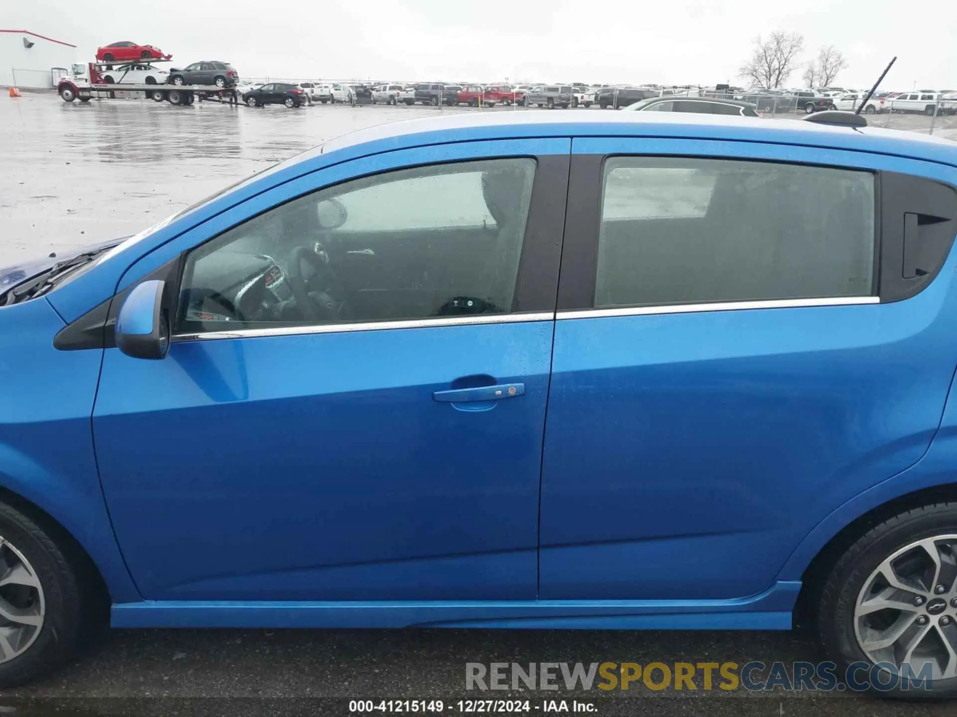 15 fotografías del automóvil dañado 1G1JD6SB4L4107200 CHEVROLET SONIC 2020