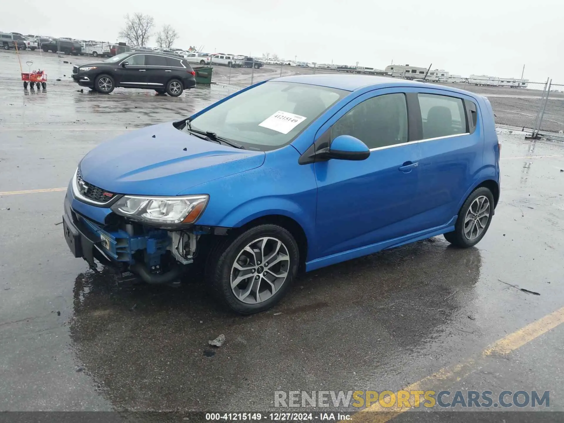 2 fotografías del automóvil dañado 1G1JD6SB4L4107200 CHEVROLET SONIC 2020