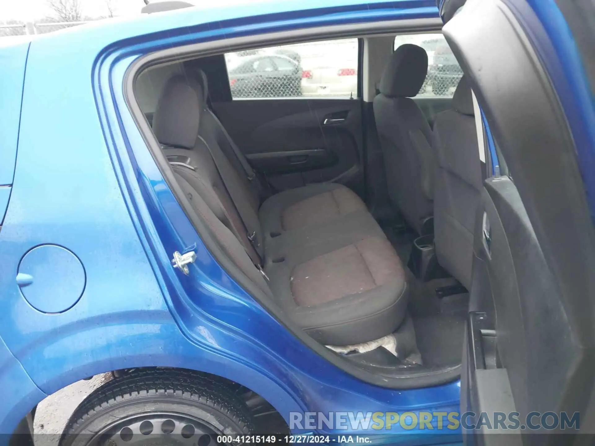 8 fotografías del automóvil dañado 1G1JD6SB4L4107200 CHEVROLET SONIC 2020