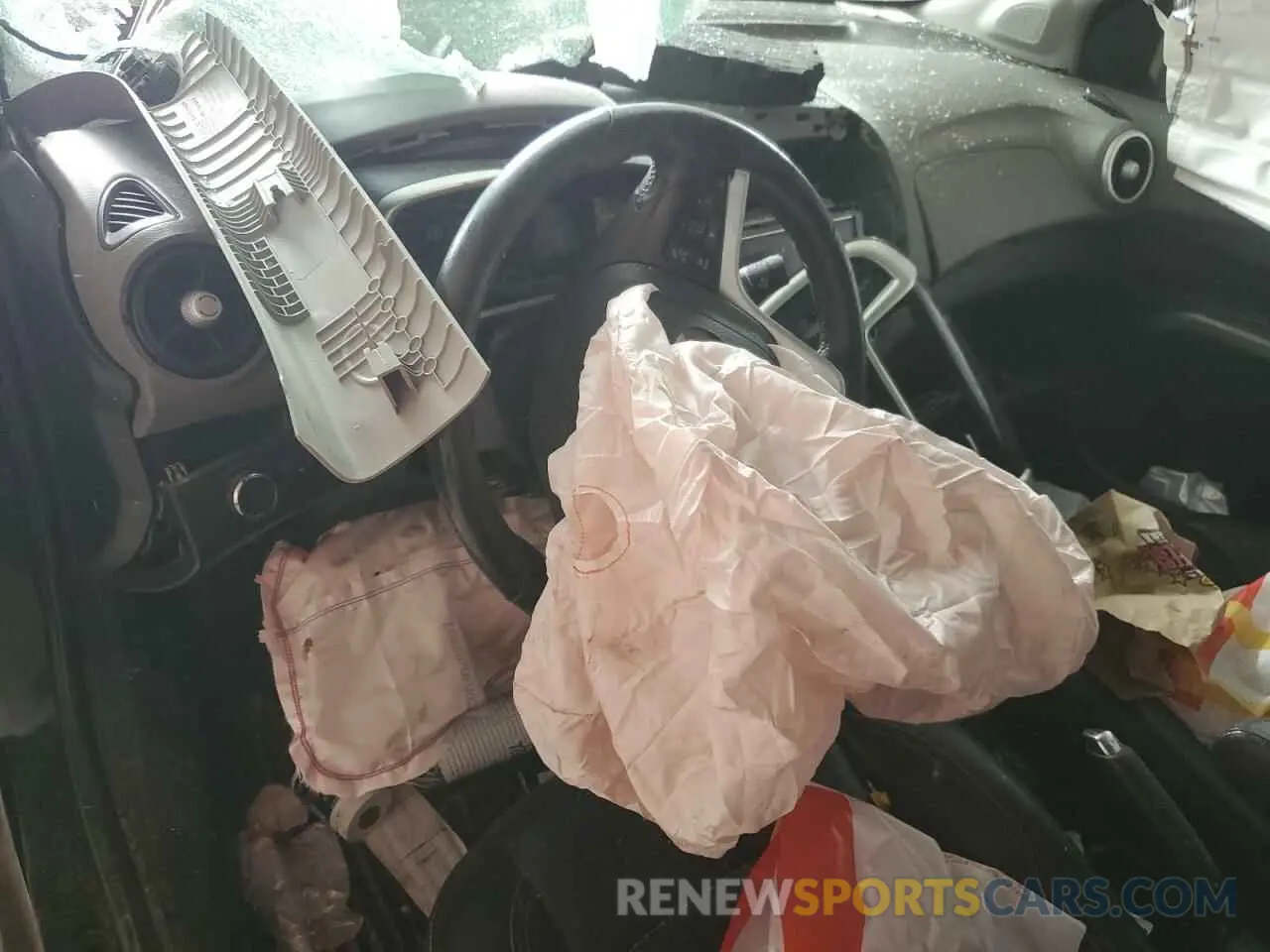 8 fotografías del automóvil dañado 1G1JF5SB0L4119879 CHEVROLET SONIC 2020