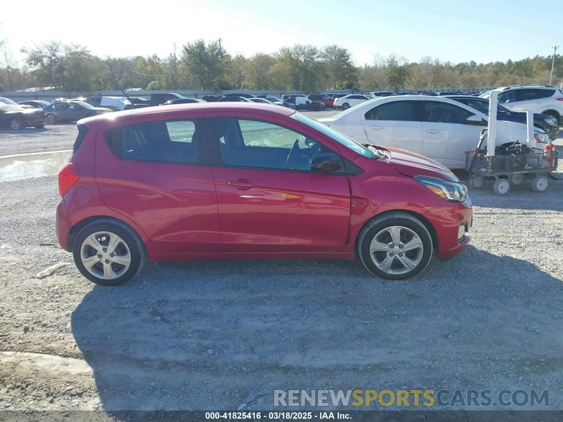 13 fotografías del automóvil dañado KL8CA6SA1KC747801 CHEVROLET SPARK 2019