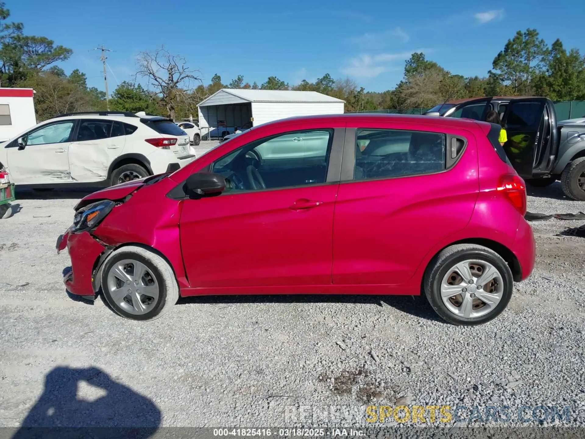 14 fotografías del automóvil dañado KL8CA6SA1KC747801 CHEVROLET SPARK 2019