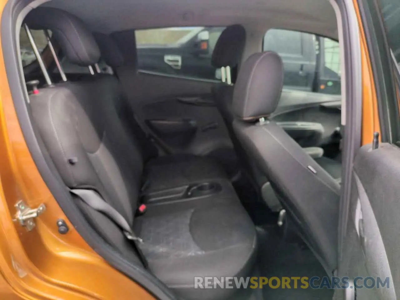 10 fotografías del automóvil dañado KL8CB6SA0KC765235 CHEVROLET SPARK 2019