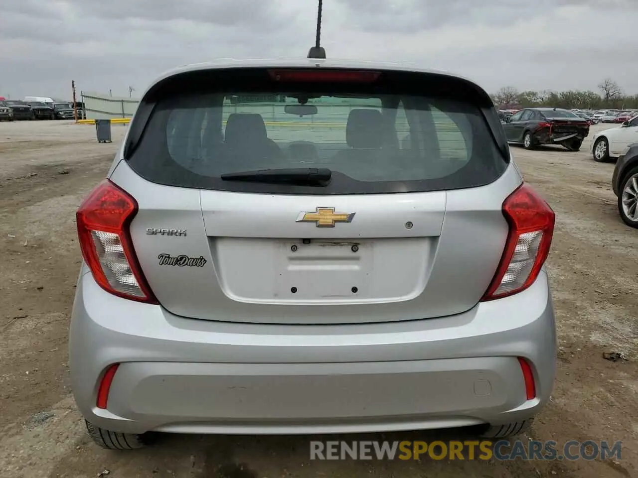 6 fotografías del automóvil dañado KL8CB6SA0KC787395 CHEVROLET SPARK 2019