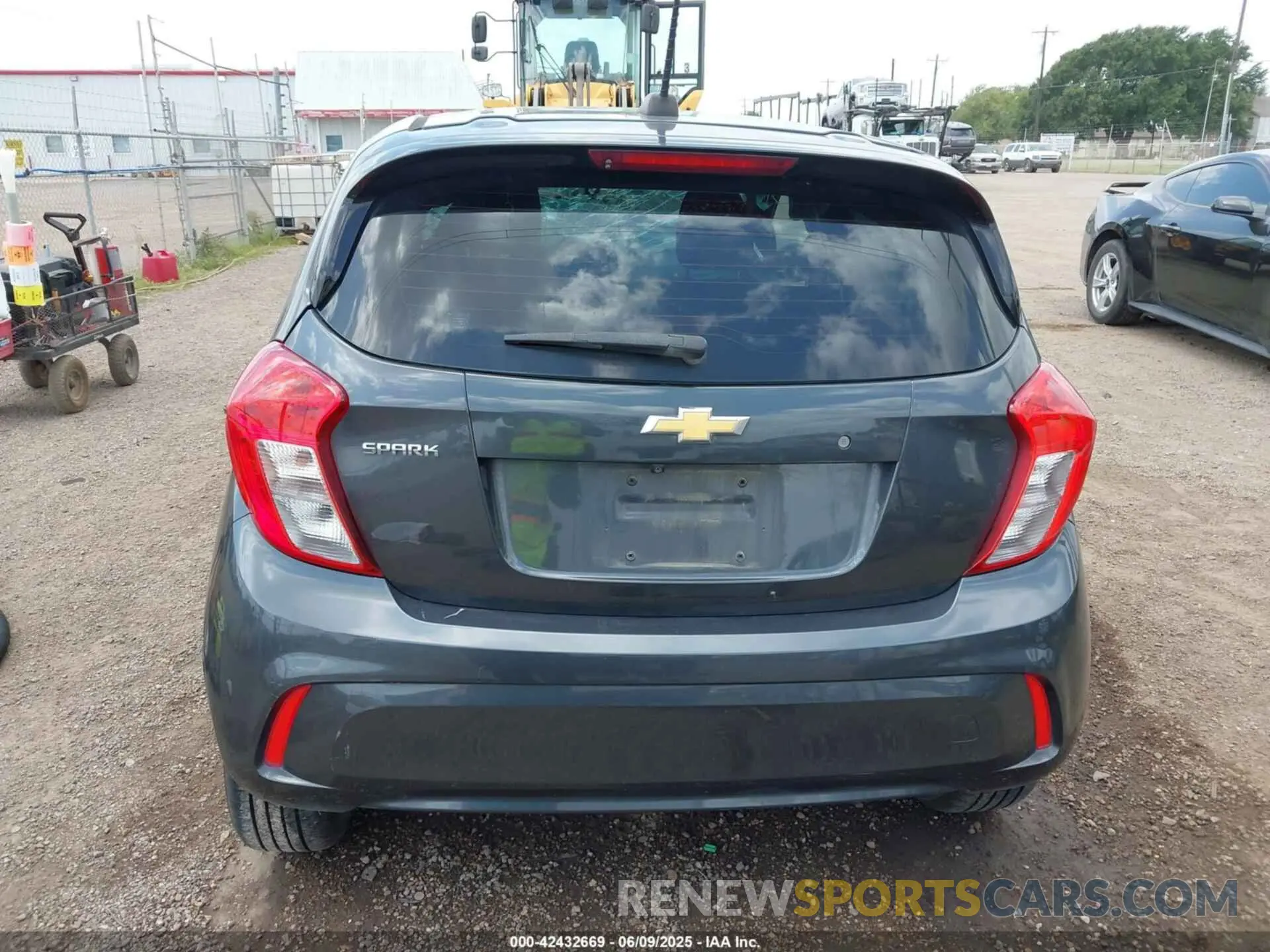 16 fotografías del automóvil dañado KL8CB6SA0KC818838 CHEVROLET SPARK 2019