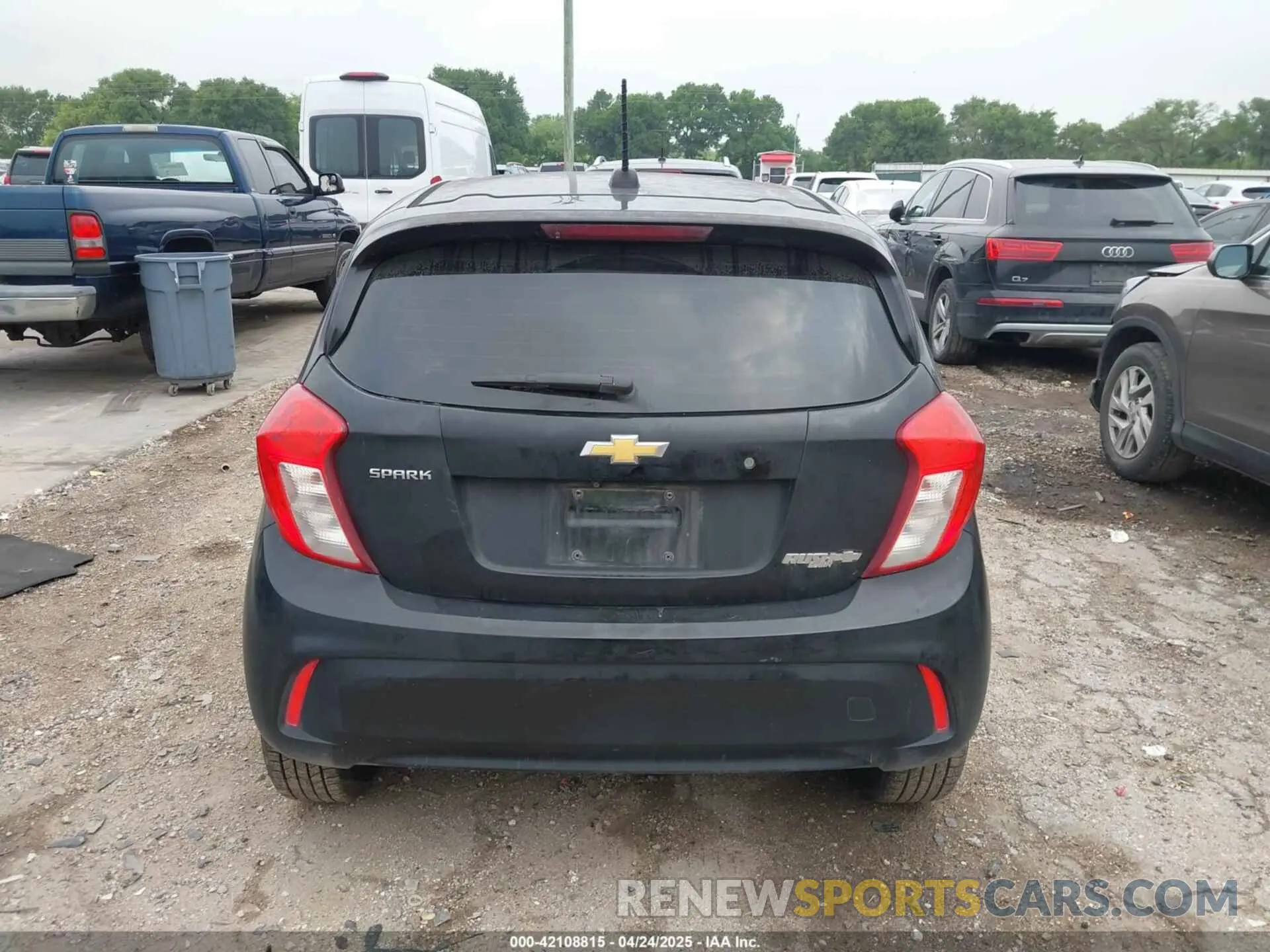 17 fotografías del automóvil dañado KL8CB6SA0KC820668 CHEVROLET SPARK 2019