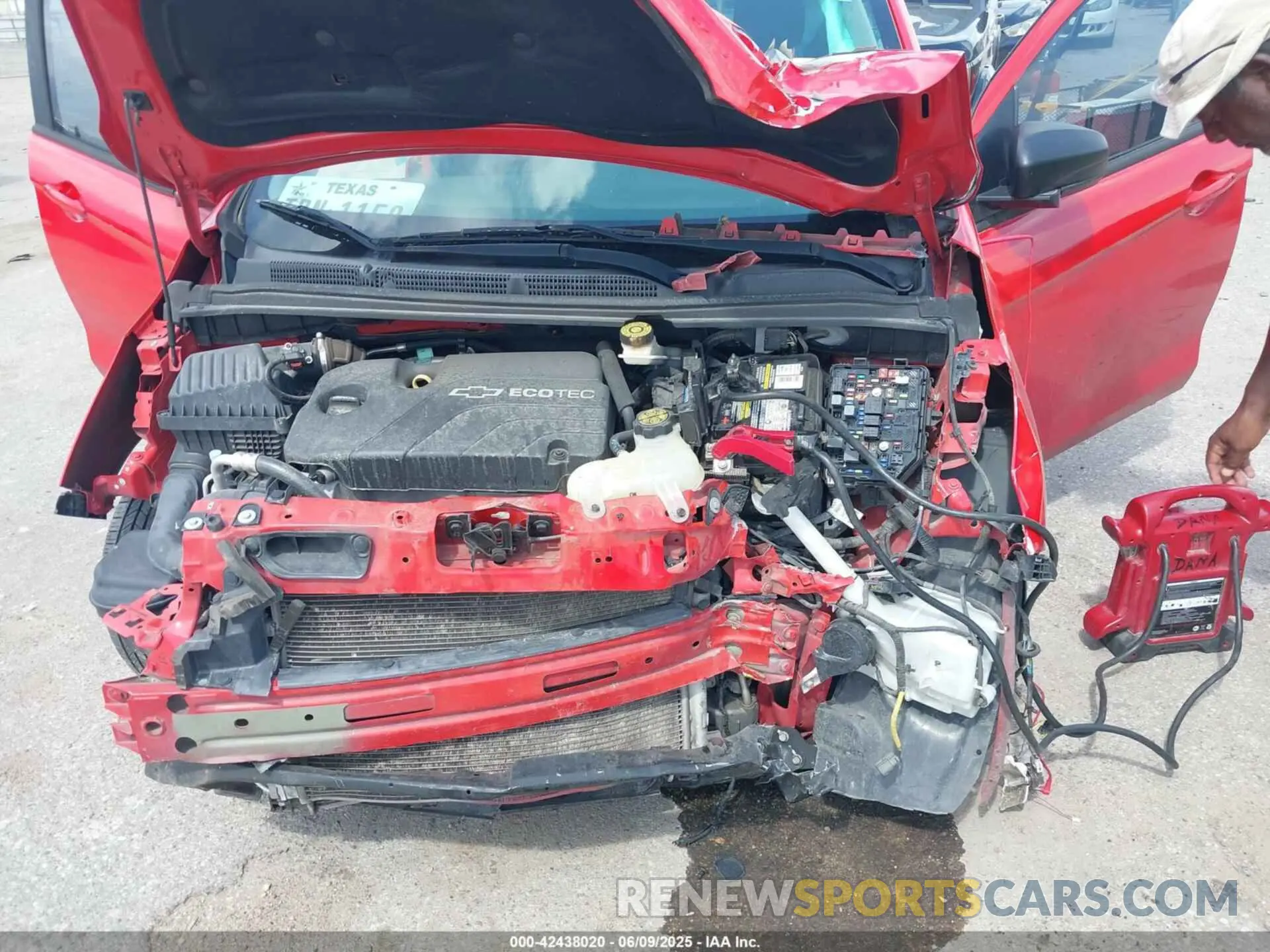 10 fotografías del automóvil dañado KL8CB6SA1KC718117 CHEVROLET SPARK 2019