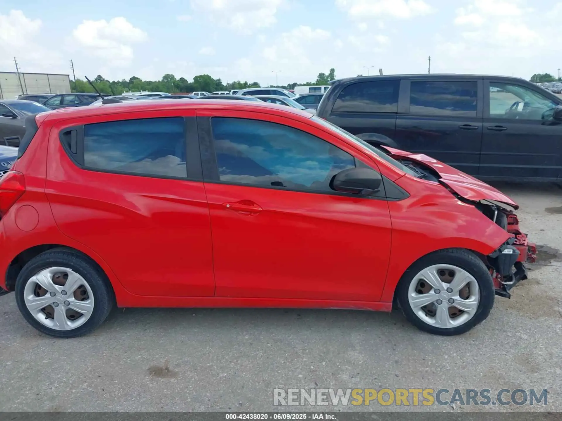 13 fotografías del automóvil dañado KL8CB6SA1KC718117 CHEVROLET SPARK 2019