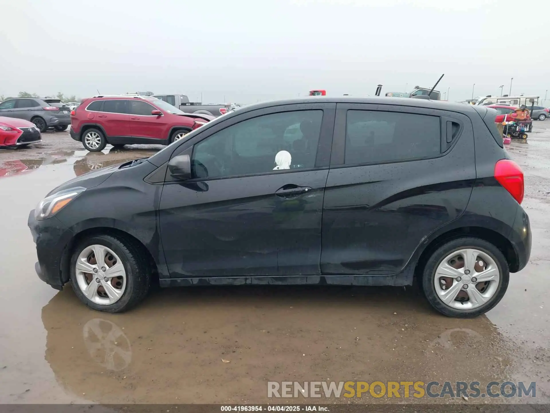 13 fotografías del automóvil dañado KL8CB6SA1KC734687 CHEVROLET SPARK 2019