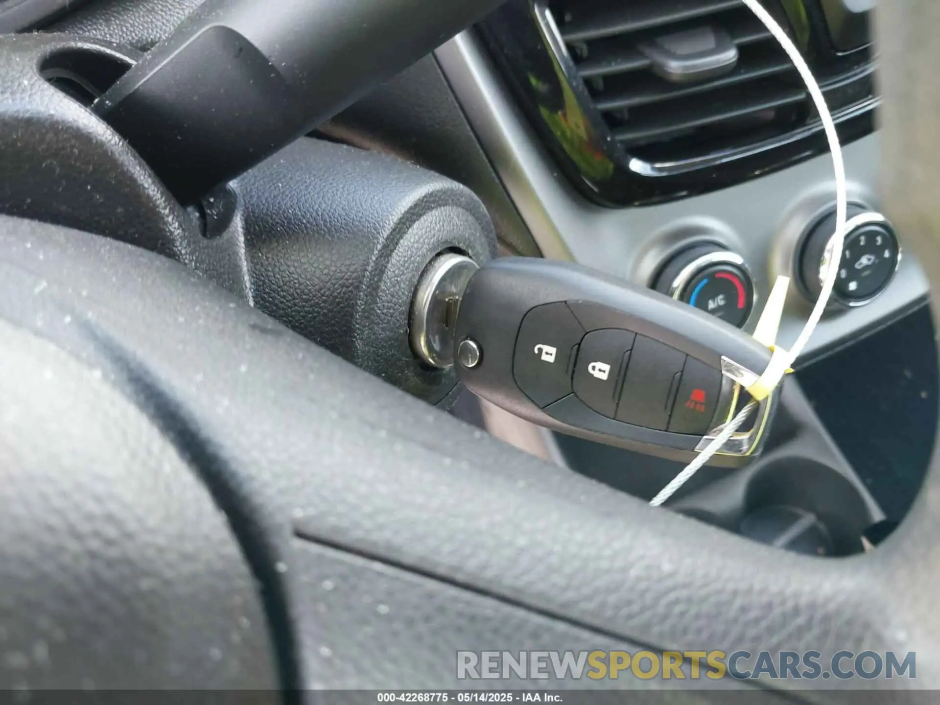 11 fotografías del automóvil dañado KL8CB6SA1KC751747 CHEVROLET SPARK 2019