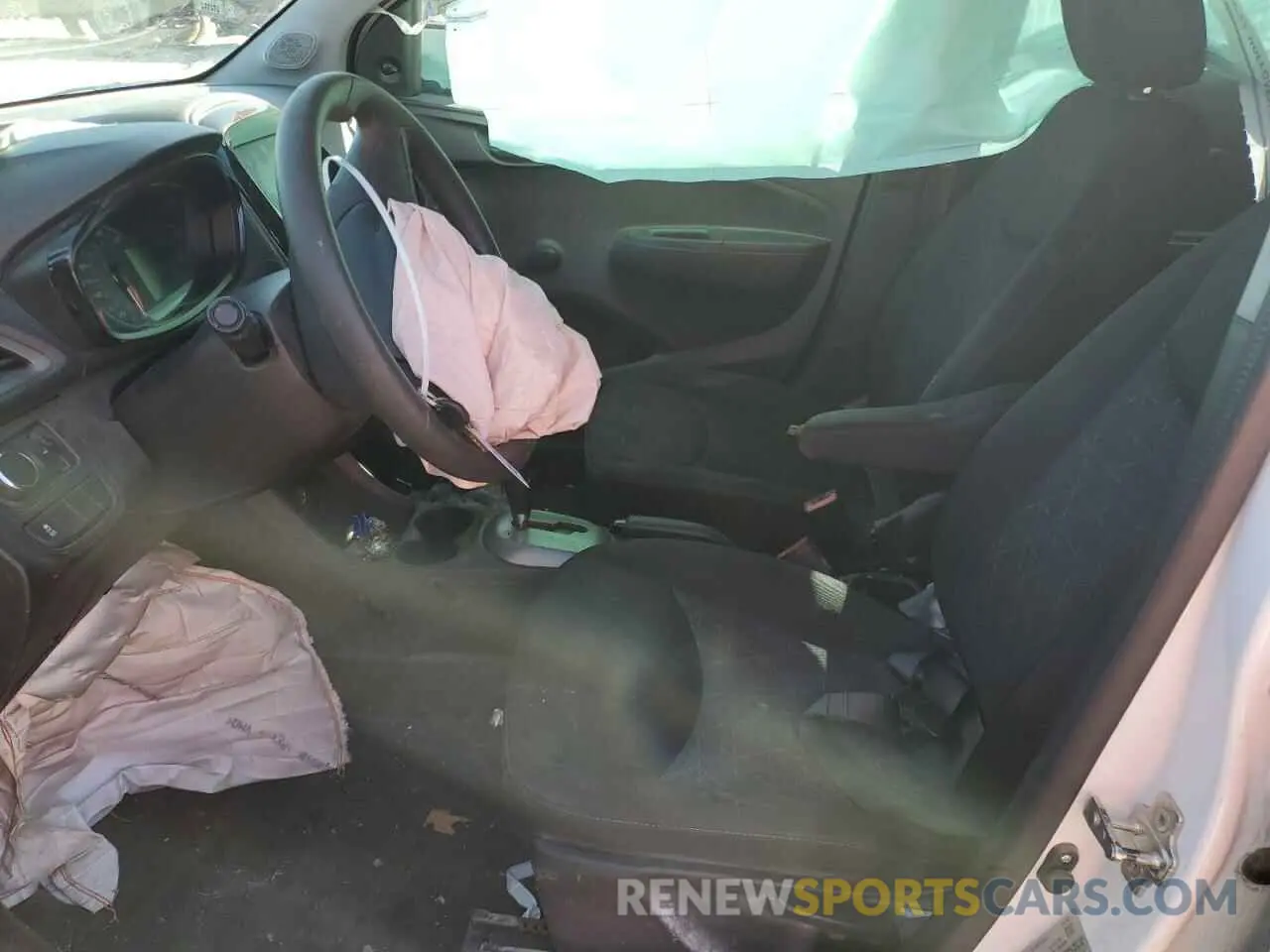 7 fotografías del automóvil dañado KL8CB6SA3KC806988 CHEVROLET SPARK 2019